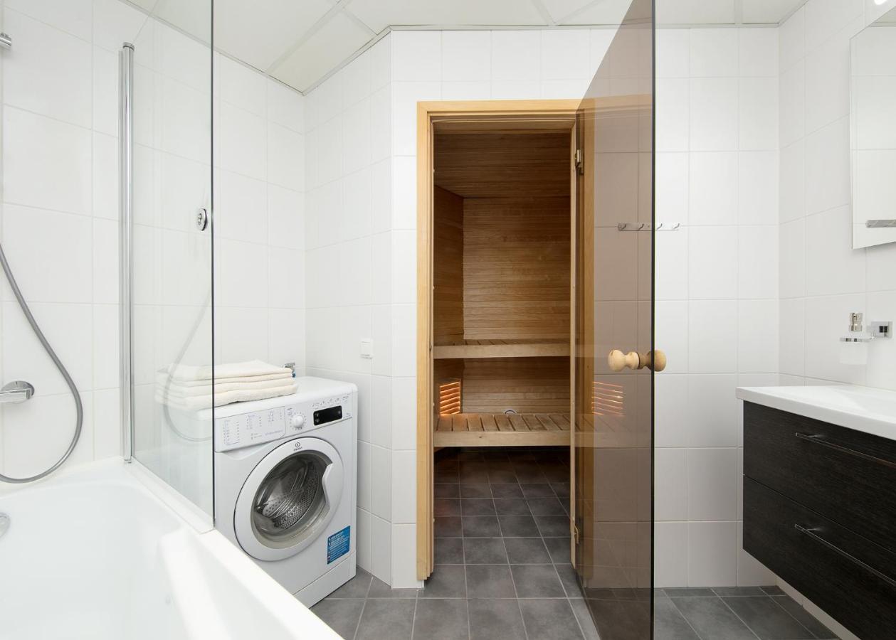 Cozy Lootsi Residence With Sauna And Balcony - Tallinn City Centre Exteriör bild